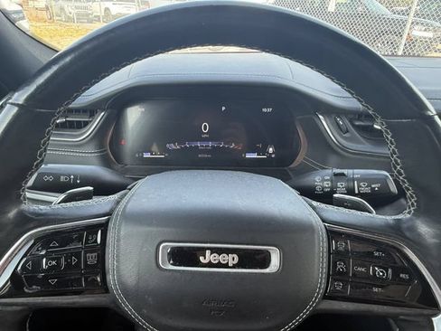 Certified 2022 Jeep Grand Cherokee L Overland AWD/4WD image 15