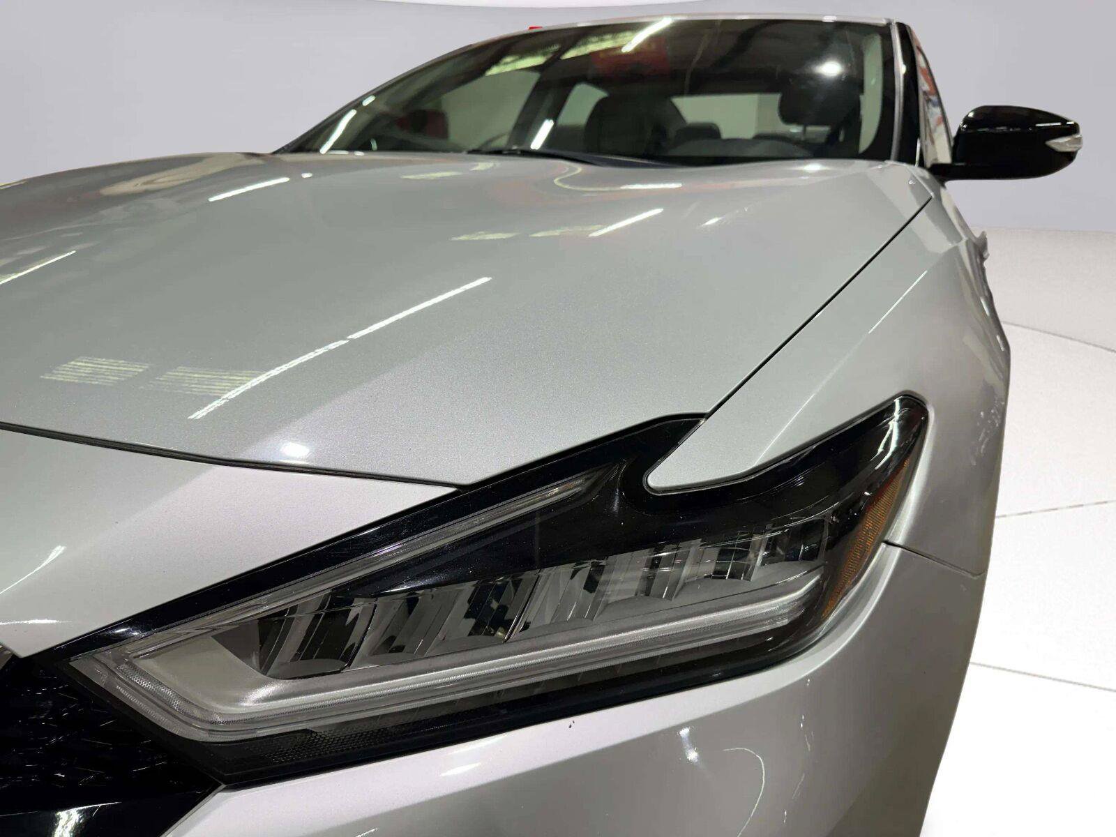 Used 2021 Nissan Maxima 3.5 SV w/ Floor Mat Group FWD image 10