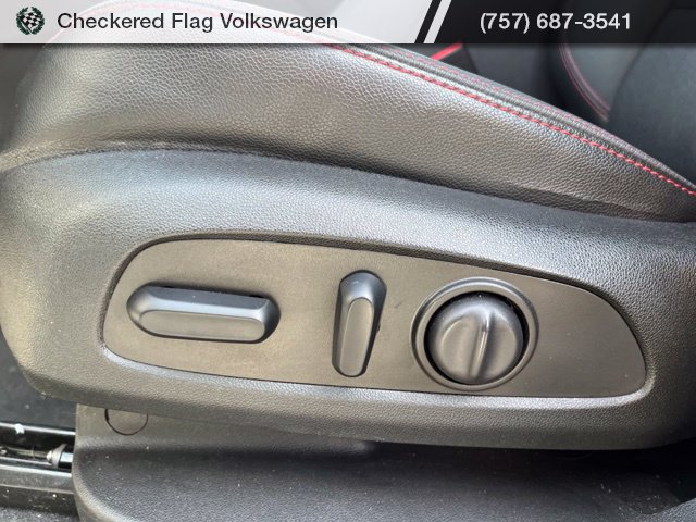 Used 2024 Chevrolet Equinox RS FWD image 24