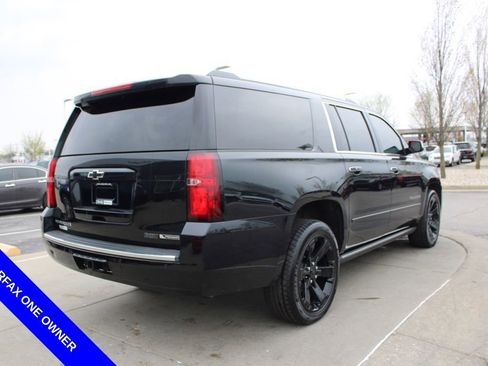 Used 2017 Chevrolet Suburban Premier image 7