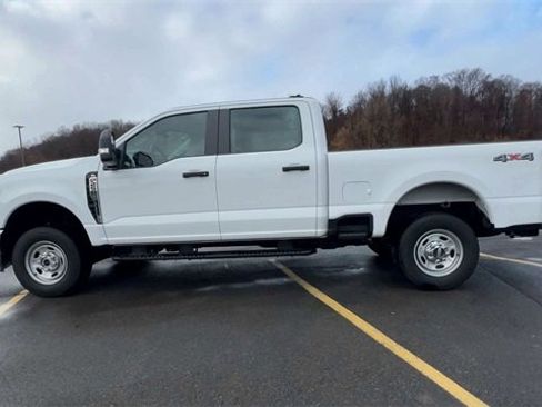 Used 2024 Ford F250 XL w/ Snow Plow Prep Package image 5