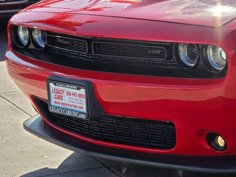 Used 2020 Dodge Challenger GT w/ Plus Package image 8