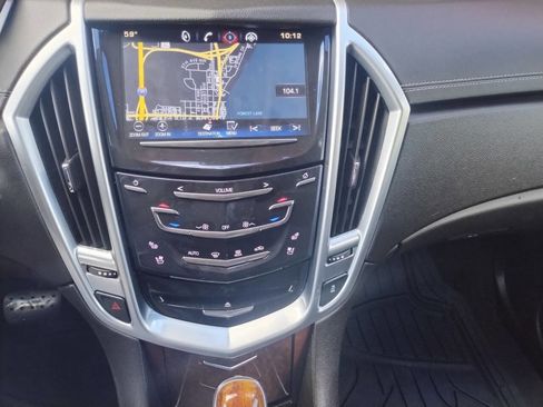 Used 2015 Cadillac SRX Premium image 10