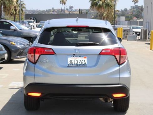 Used 2018 Honda HR-V EX image 20