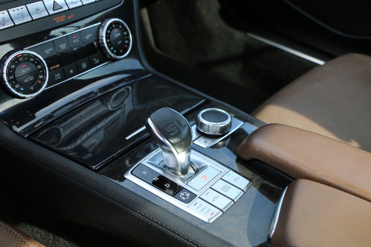 Used 2014 Mercedes-Benz SL 550 image 28