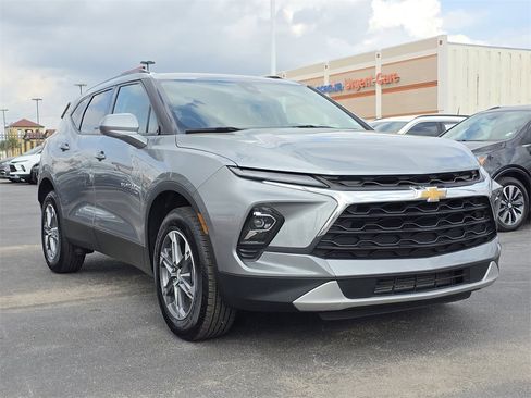 Used 2024 Chevrolet Blazer LT w/ Convenience Package image 3