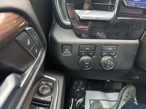 Used 2024 Chevrolet Silverado 1500 RST image 14