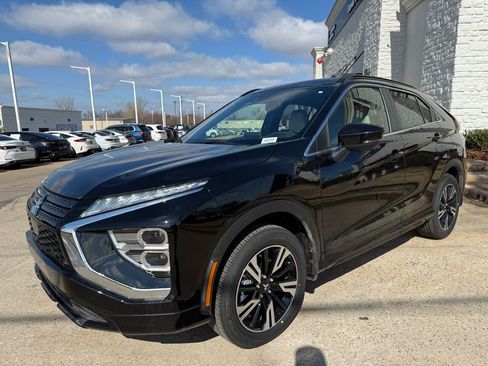 New 2026 Mitsubishi Eclipse Cross SEL image 3