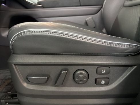 Certified 2026 INFINITI QX80 Autograph w/ Premium Cargo Package image 12