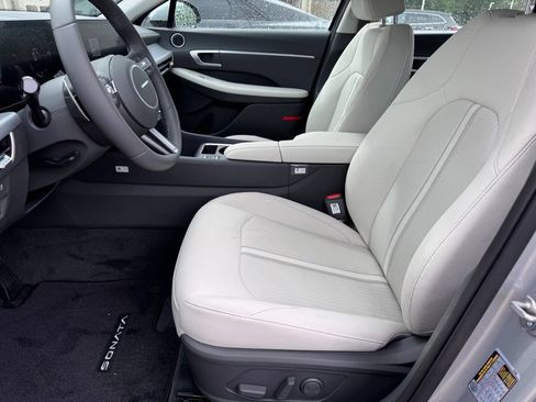 New 2026 Hyundai Sonata SEL FWD image 8