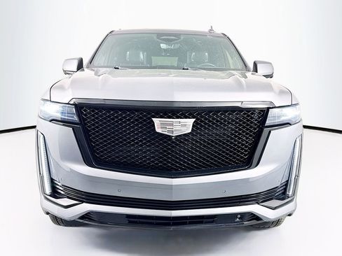 Used 2021 Cadillac Escalade Sport Platinum w/ Heavy-Duty Trailer Package image 2