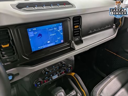 Used 2023 Ford Bronco Badlands AWD/4WD image 12