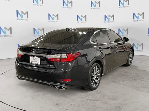 Used 2017 Lexus ES 350 image 5