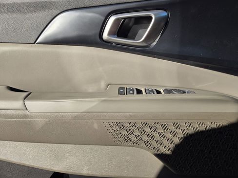 New 2026 Kia Carnival image 16