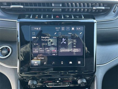 Certified 2023 Jeep Grand Cherokee L Laredo image 20