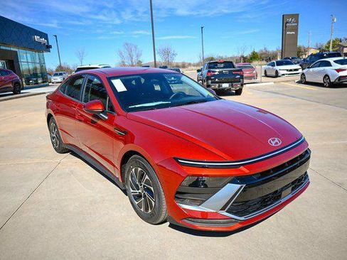 New 2026 Hyundai Sonata Blue FWD image 7