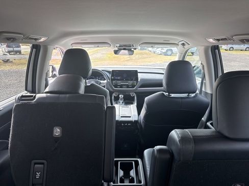 Used 2024 Toyota Grand Highlander FWD image 14