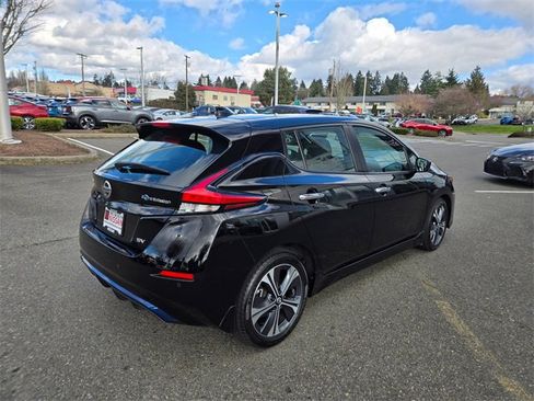 Used 2022 Nissan Leaf SV image 7