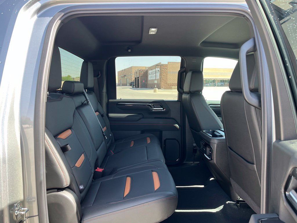 Used 2026 GMC Sierra 2500 AT4 AWD/4WD image 19