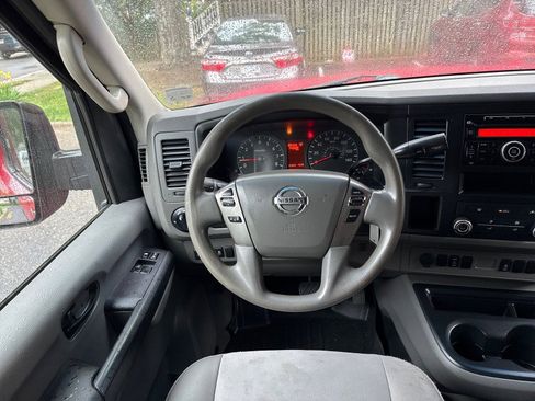 Used 2012 Nissan NV 2500 SV w/ Technology Pkg RWD image 16