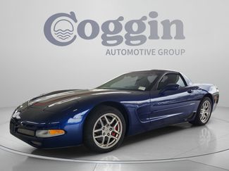 Used 2004 Chevrolet Corvette Z06 w/ Z06 Preferred Equipment Group RWD video 1