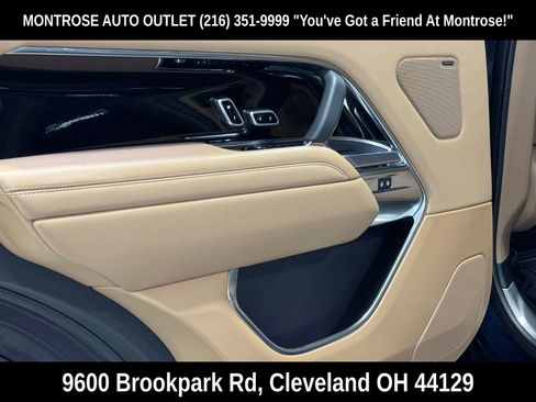 Used 2023 Land Rover Range Rover Long Wheelbase SE AWD/4WD image 34