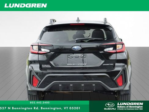 Used 2025 Subaru Crosstrek 2.0i Premium image 27