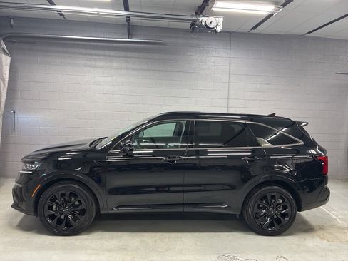 Used 2023 Kia Sorento SX image 36