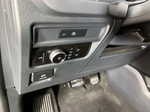 Used 2025 Ford F150 XLT w/ Equipment Group 301A Standard AWD/4WD image 24