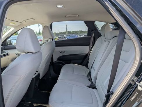 Used 2025 Hyundai Tucson SEL FWD image 14