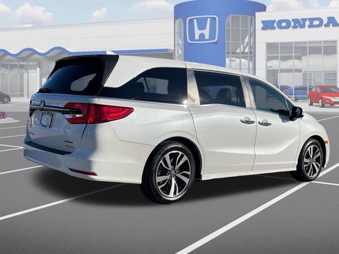 Used 2022 Honda Odyssey Touring image 9