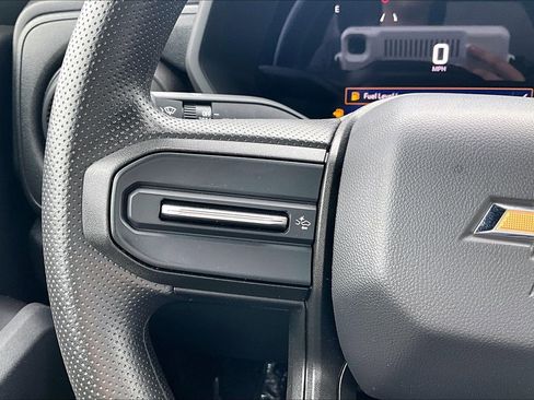 Used 2023 Chevrolet Colorado W/T RWD image 19