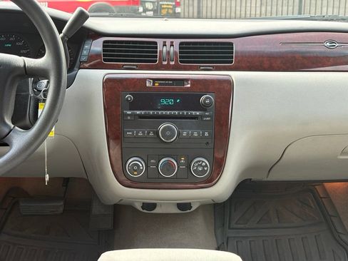 Used 2006 Chevrolet Impala LS FWD image 13
