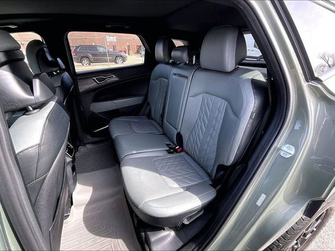 Used 2024 Kia Sportage X-Pro AWD/4WD image 25