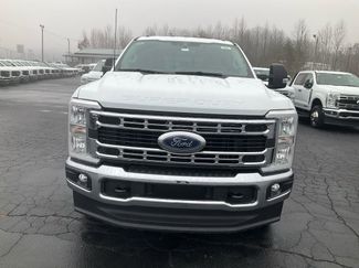 New 2026 Ford F350 XL w/ XL Chrome Package AWD/4WD video 2