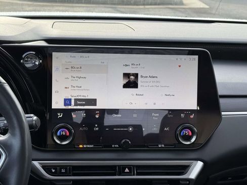 Used 2024 Lexus RX 350 AWD w/ Convenience Package image 10