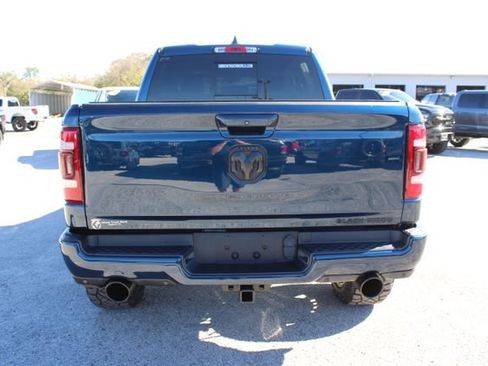Used 2022 RAM 1500 Laramie w/ Sport Appearance Package image 9