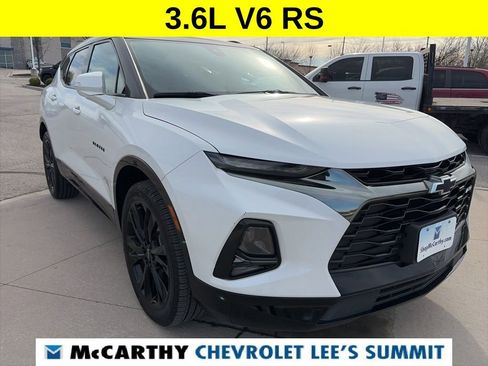Used 2022 Chevrolet Blazer RS w/ Enhanced Convenience Package image 2