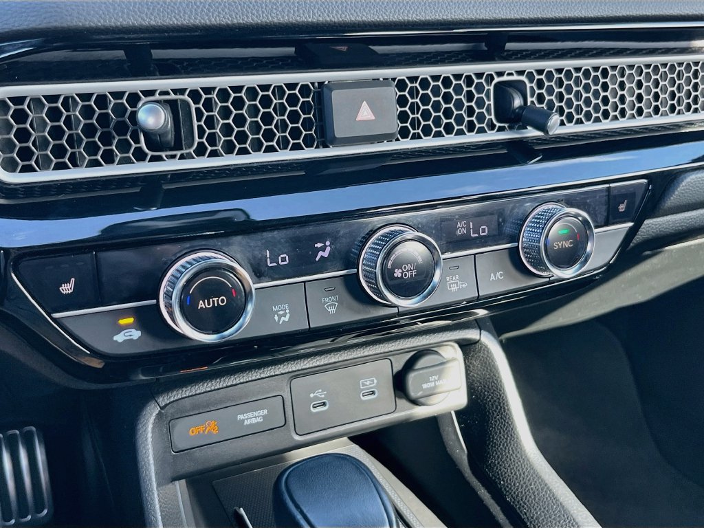 Used 2025 Honda Civic Sport Touring image 15
