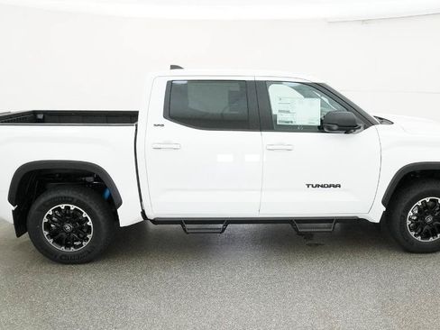 New 2026 Toyota Tundra SR5 w/ TRD Off-Road Package AWD/4WD image 15