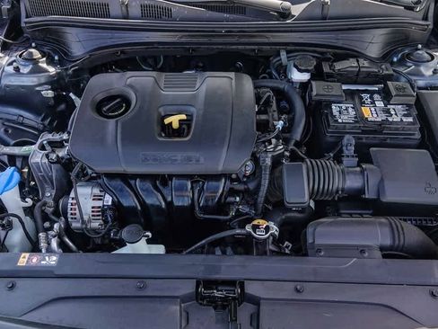 Certified 2023 Kia Forte LXS w/ LXS Technology Package image 26