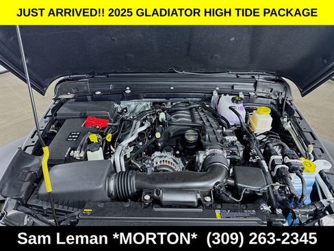 New 2025 Jeep Gladiator Sport image 27