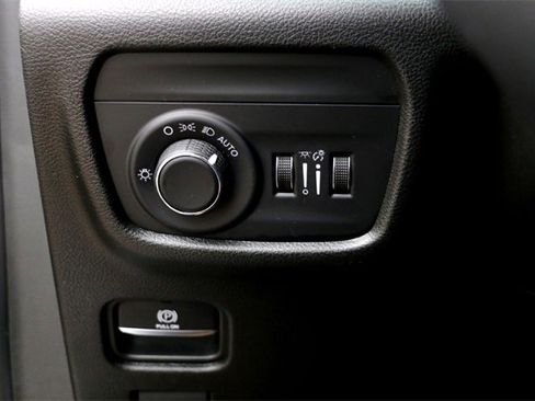 Used 2023 Jeep Grand Cherokee Altitude image 20