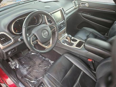 Used 2017 Jeep Grand Cherokee Limited RWD image 13