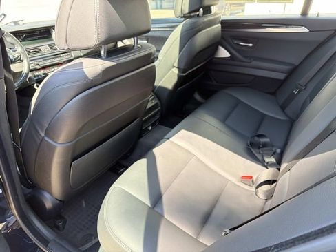 Used 2014 BMW 550i xDrive Sedan AWD/4WD image 13