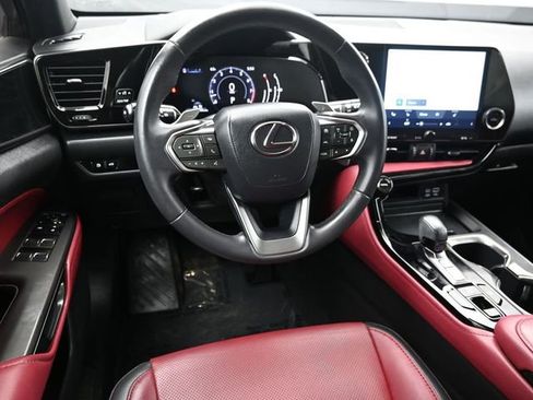 Used 2023 Lexus NX 250 FWD w/ Towing Package (2000 Lbs) image 22