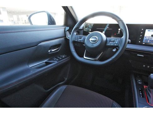 New 2025 Nissan Kicks SR w/ Illumination Package image 8