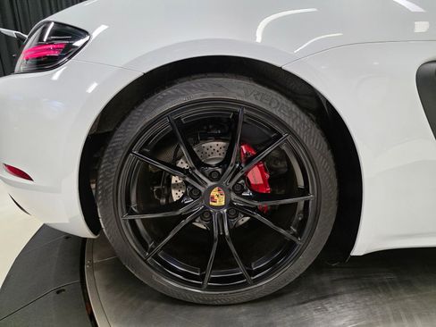 Used 2017 Porsche 718 Cayman image 42