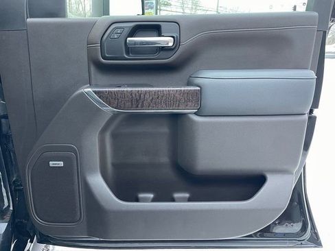 Used 2021 GMC Sierra 3500 Denali w/ Denali Ultimate Package image 15