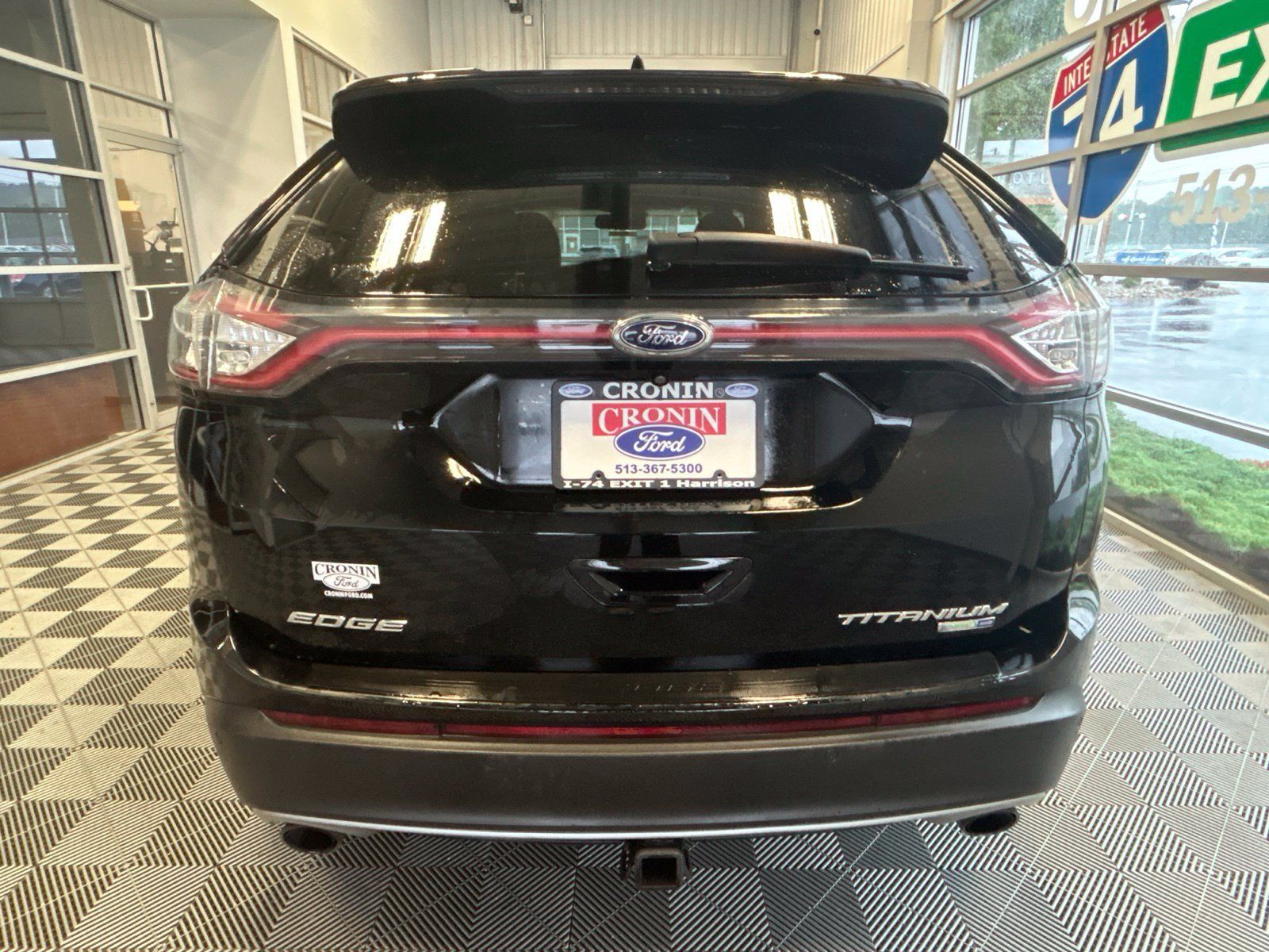 Used 2018 Ford Edge Titanium w/ Equipment Group 302A AWD/4WD image 5